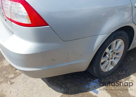 2006 Mercury Milan V6 z USA, uszkodzony, nr VIN 3MEFM07116R611143